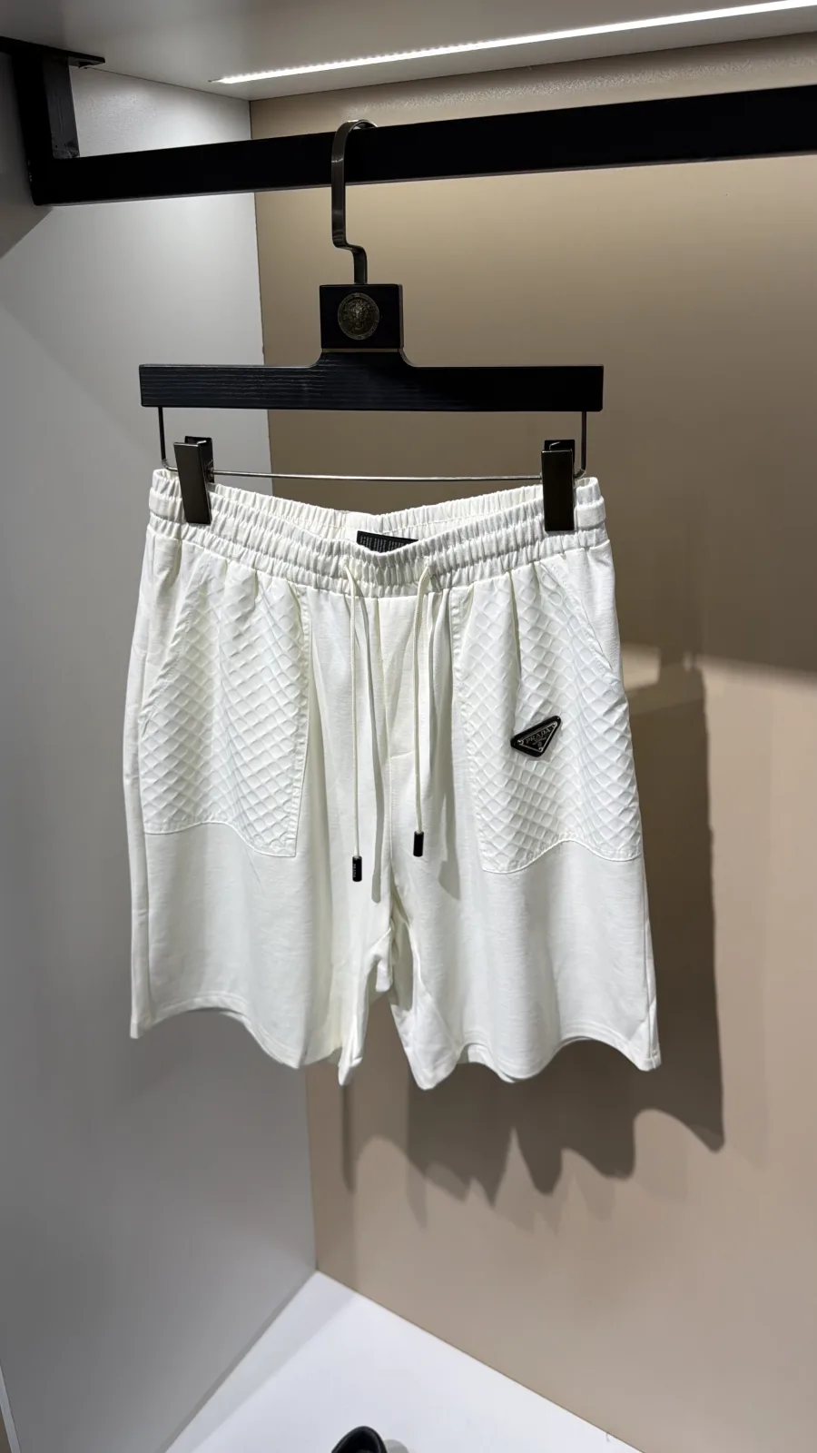 HM Brands product image 4