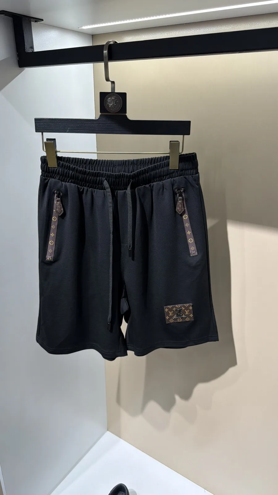 HM Brands product image 4